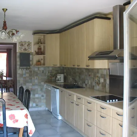 Rez De Jardin De Plain Pied Dans Maison Holiday home Saint-Jean-de-Luz